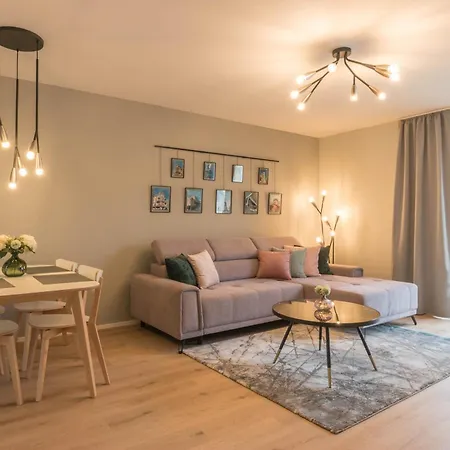 Business Apartament *